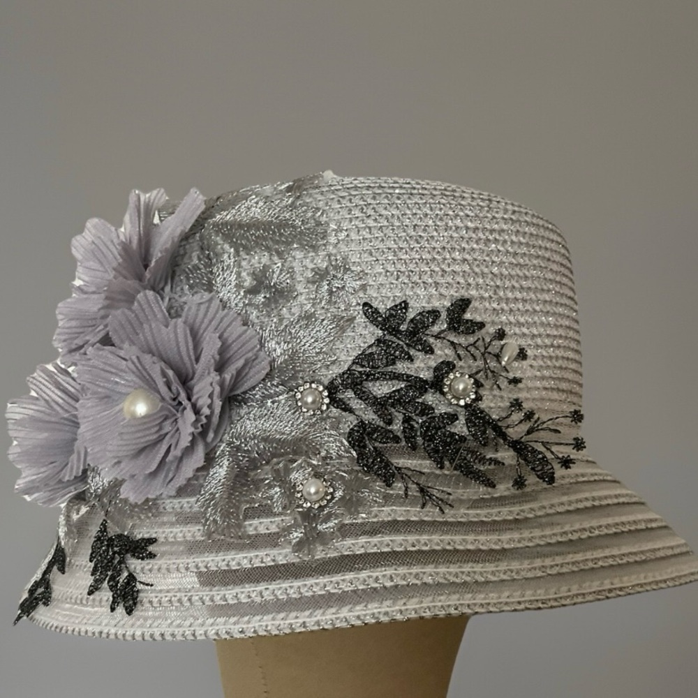 August Hat Company Silver Metallic Women's Bucket Hat w/ Appliqué Detailing - Picture 3 of 16